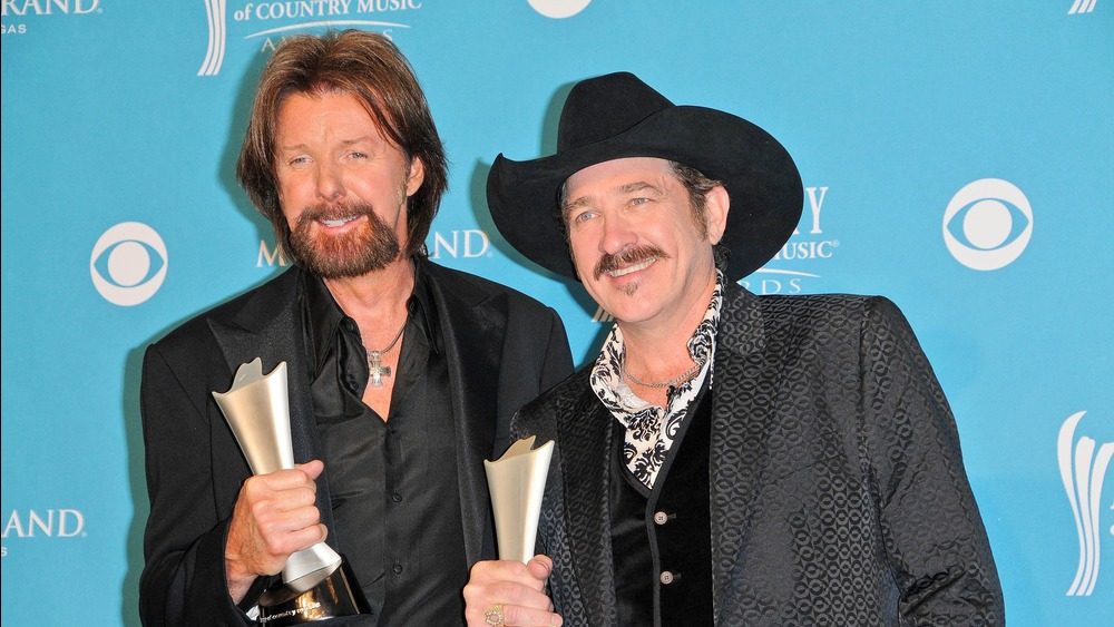 Brooks & Dunn to receive 2026 CMA Willie Nelson Lifetime Achievement A